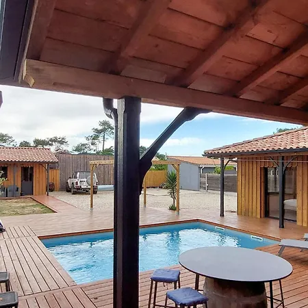 Nyaraló Belle Maison Avec Piscine *